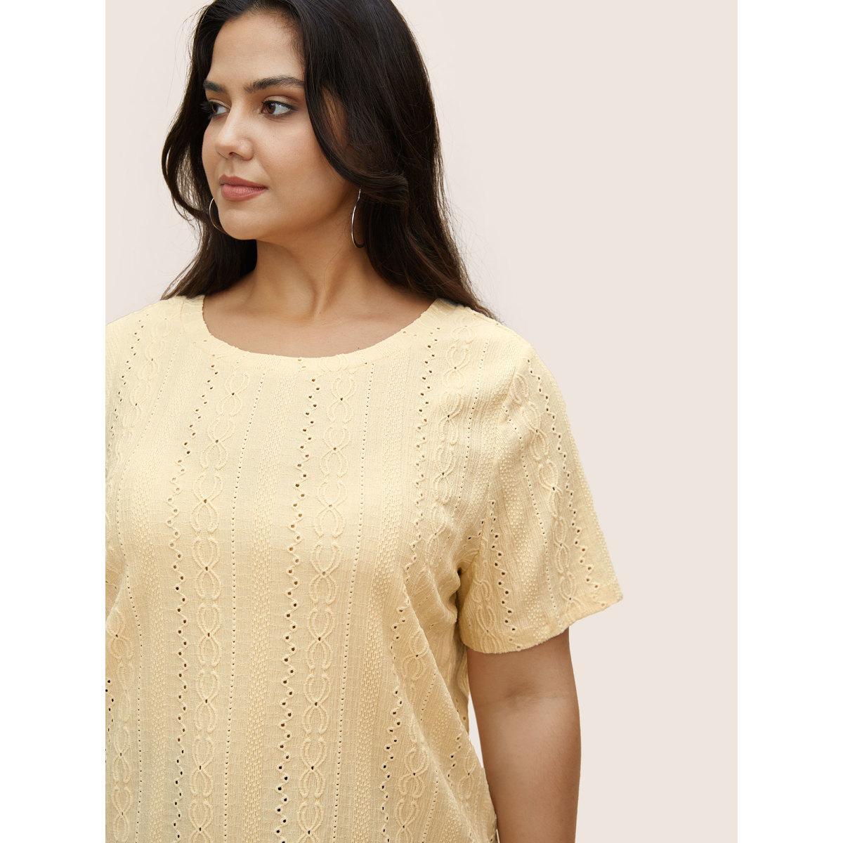 Plus Size Plain Textured Crew Neck T-shirt Yellow Women Casual Texture Round Neck Everyday T-shirts BloomChic 28/5X Product Image