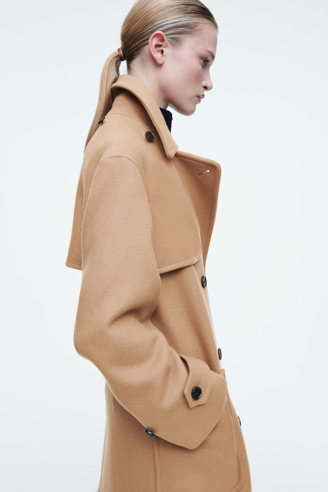 HOODED WOOL DUFFLE COAT Product Image
