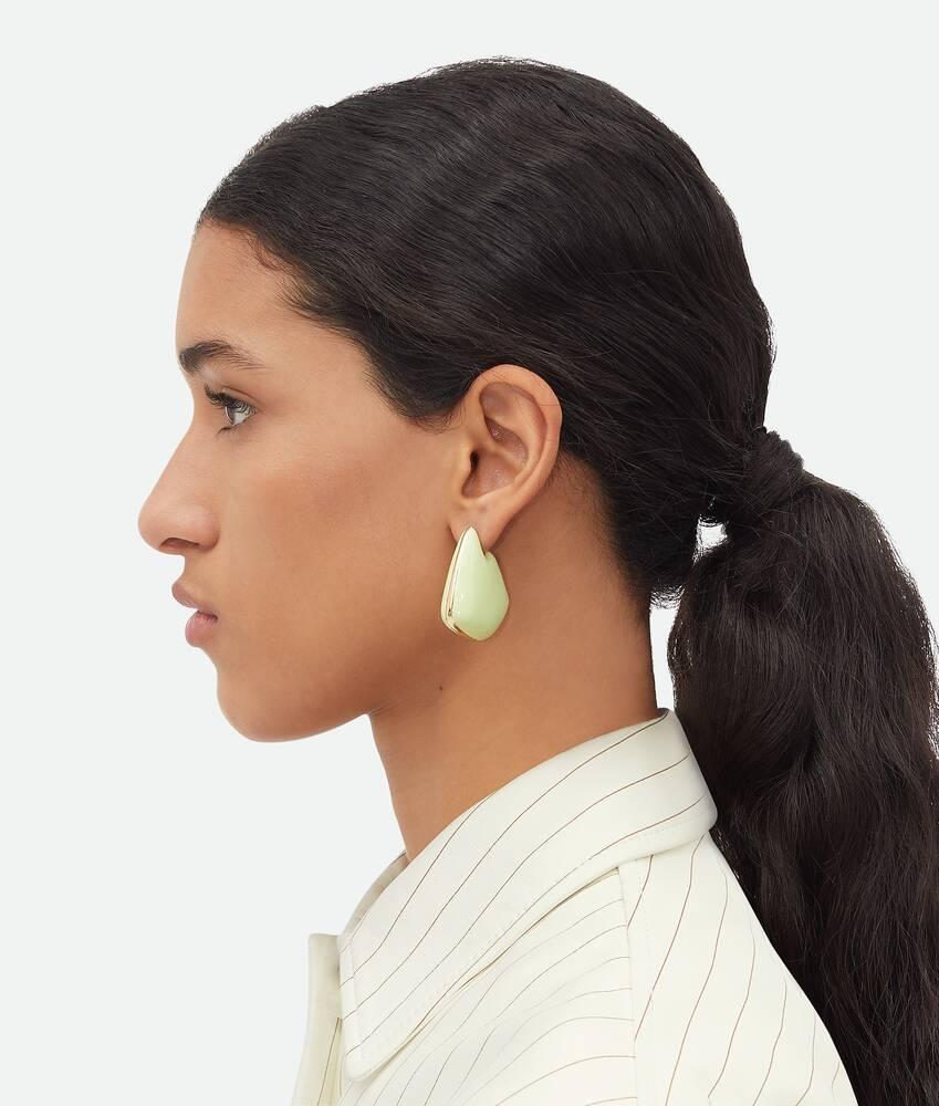 Women's Small Fin Earrings in Ice cream Product Image