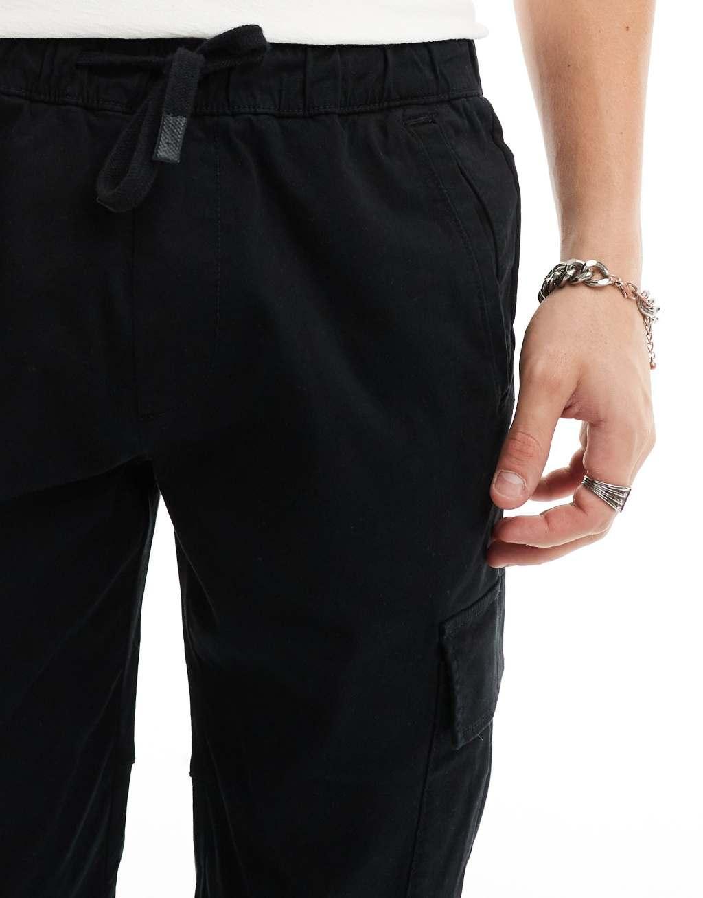 Bershka cargo pants with cuff in black Product Image