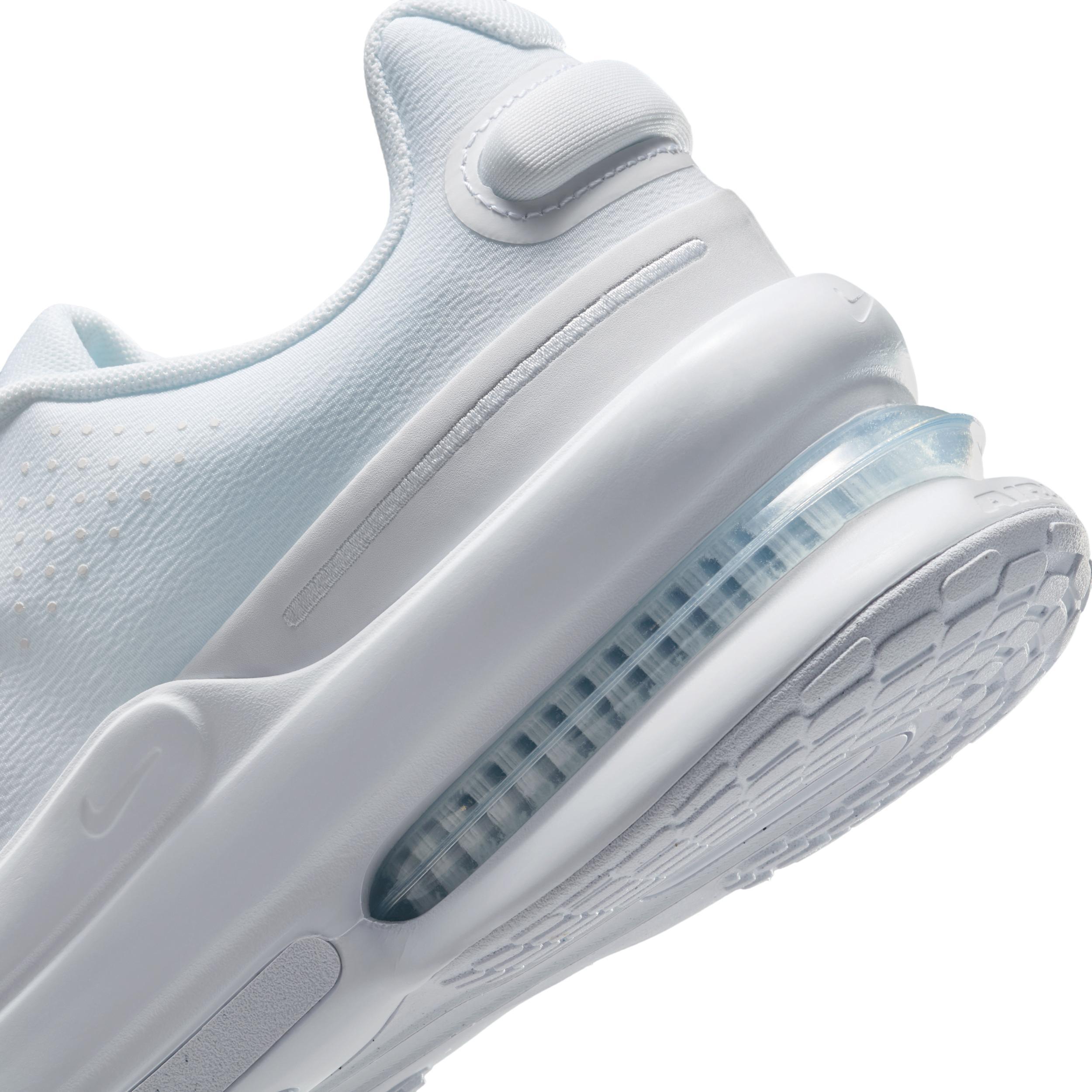 Nike Men's Air Zoom Upturn SC Shoes Product Image