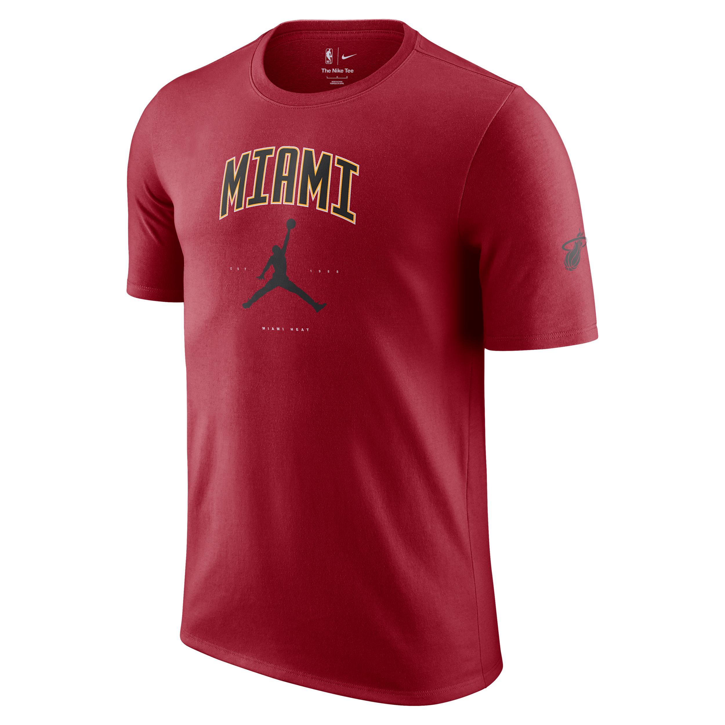 Nike Men's Cleveland Cavaliers Essential Jordan NBA T-Shirt Product Image