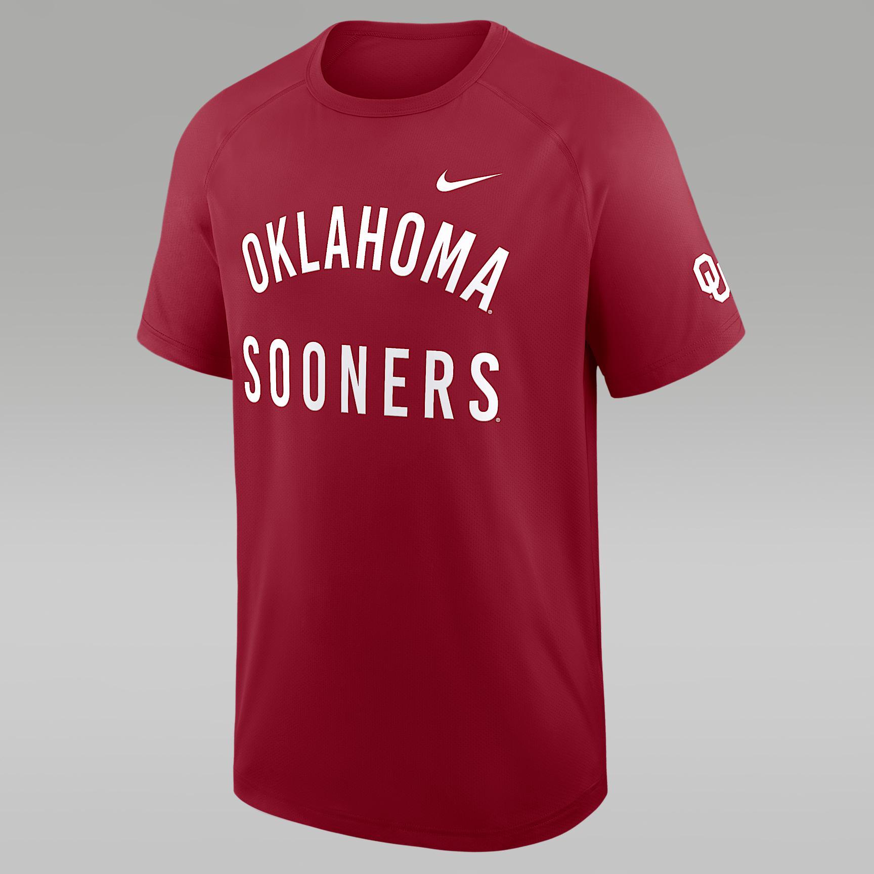 North Carolina Premium Performance Nike Men's Dri-FIT College T-Shirt Product Image