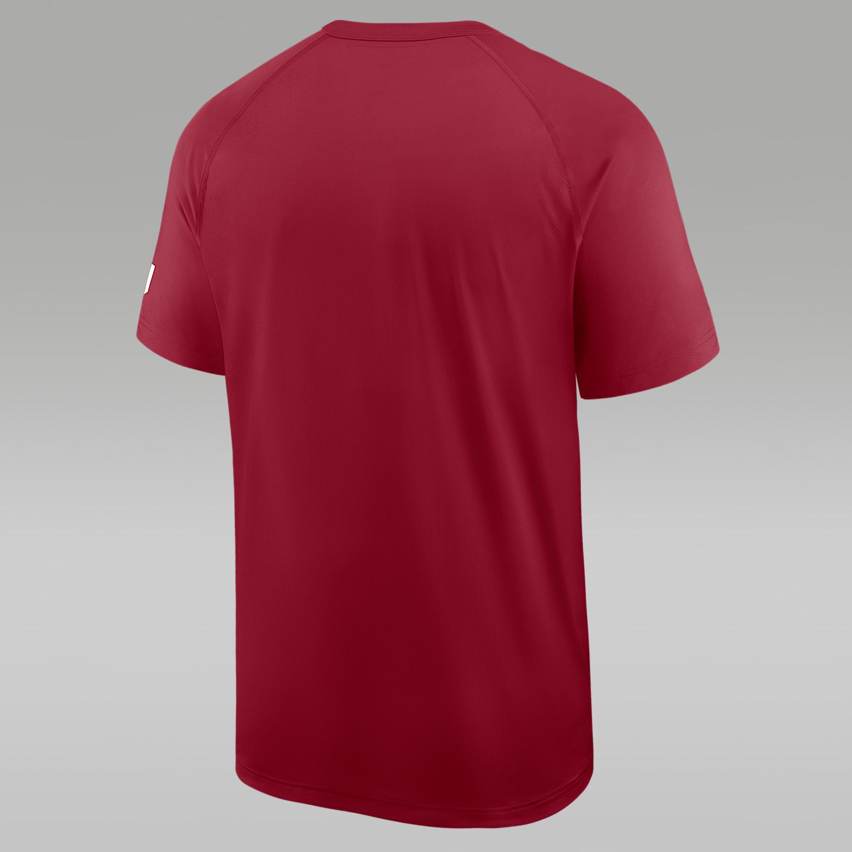 North Carolina Premium Performance Nike Men's Dri-FIT College T-Shirt Product Image