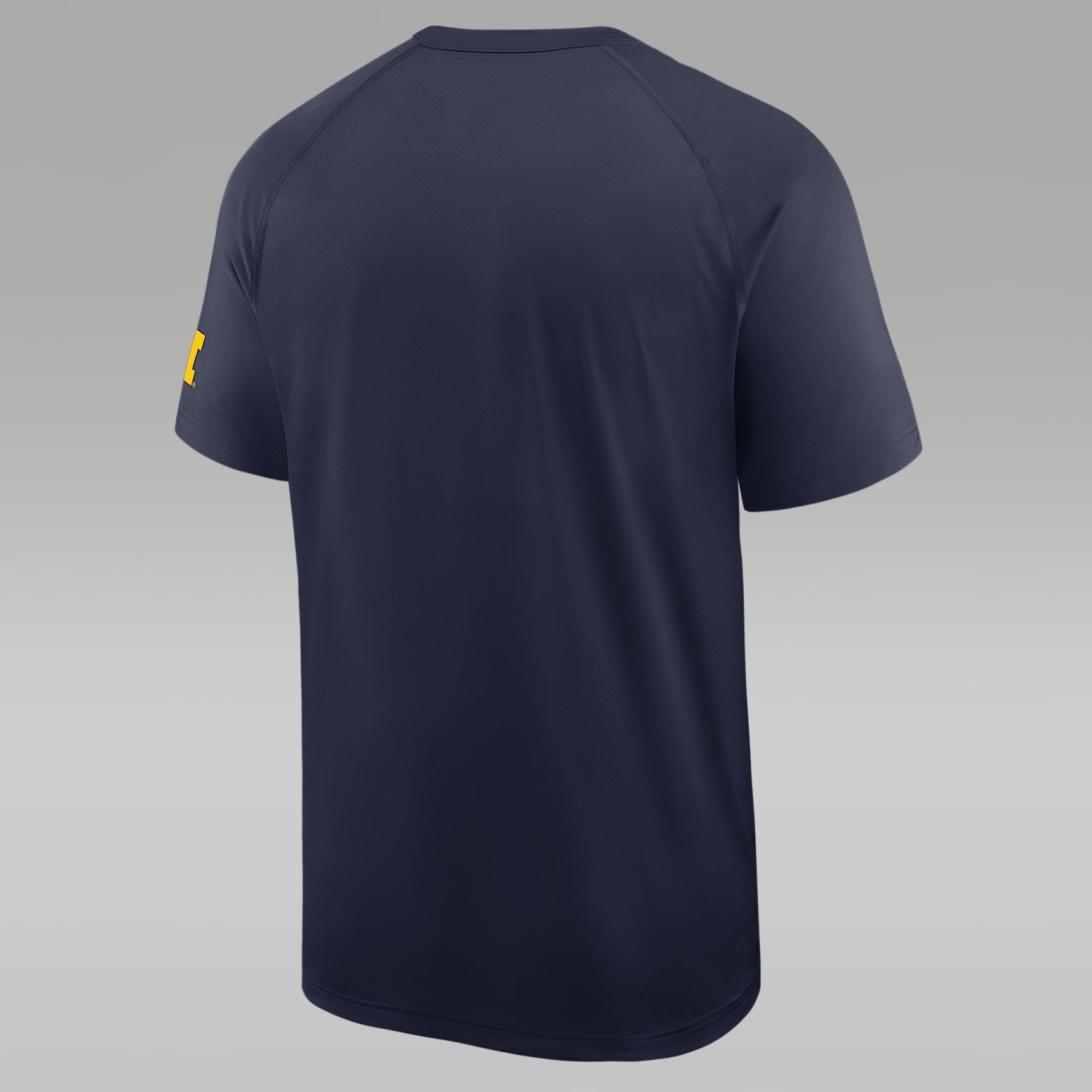 North Carolina Premium Performance Nike Men's Dri-FIT College T-Shirt Product Image