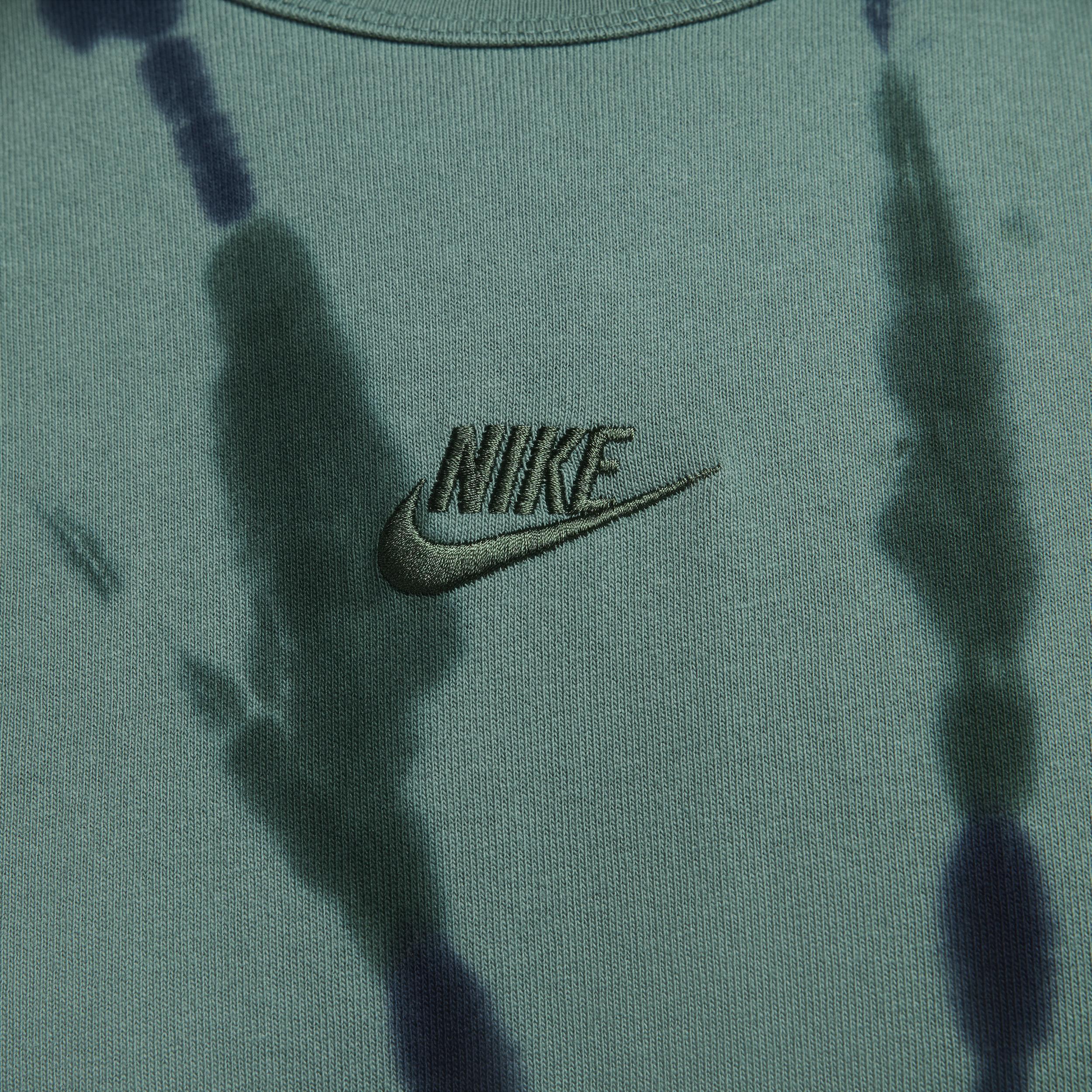 Nike Sportswear Premium Essentials Men's Max90 T-Shirt Product Image