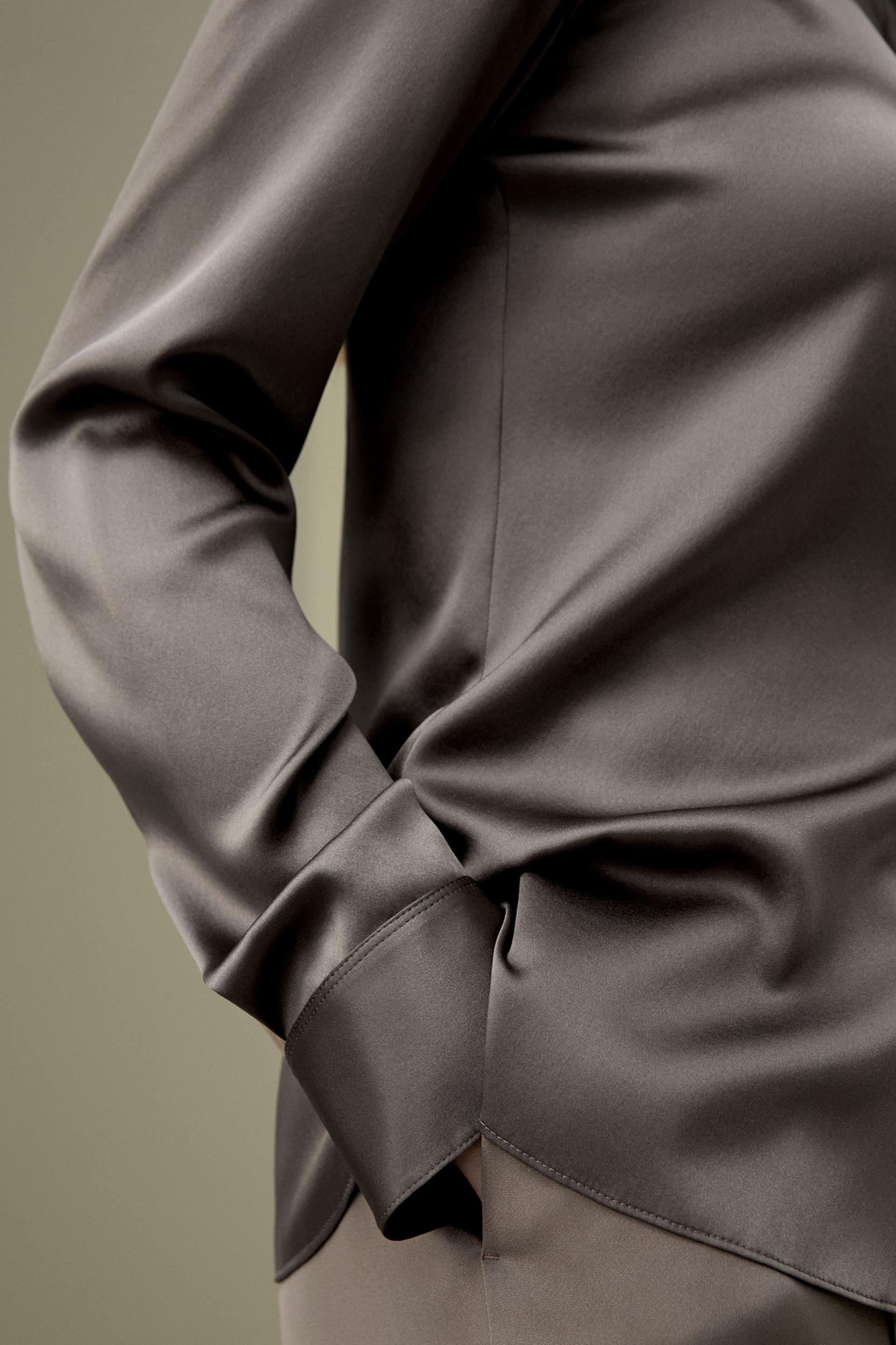 Elegant Silhouette Silk Shirt Product Image