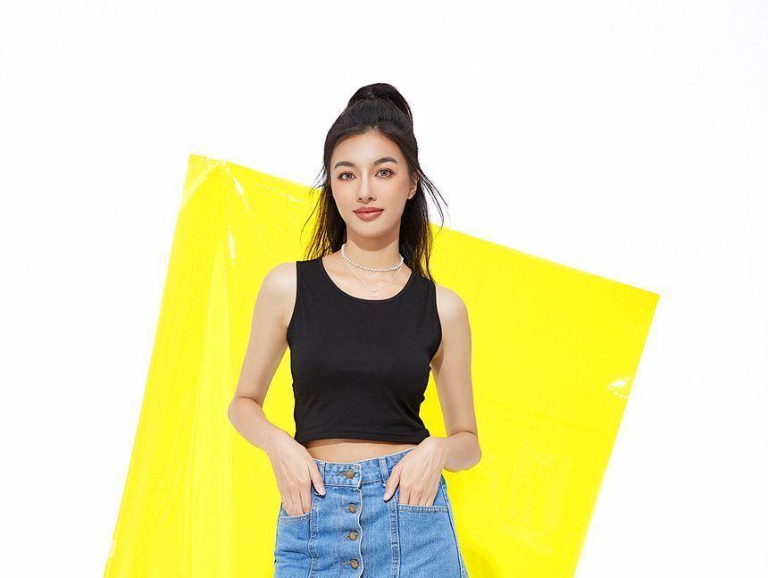 Eco-Friendly Plain Open-Back Crop Tank Top Product Image