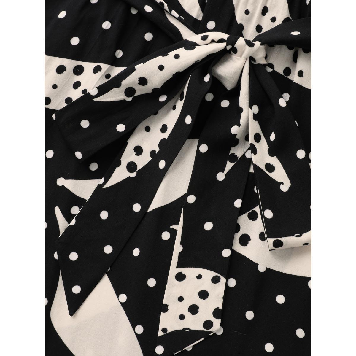 Plus Size Geometric Print Pleated Midi Dress BlackFlower Women Flat collar Sleeveless Curvy BloomChic 12/L Product Image