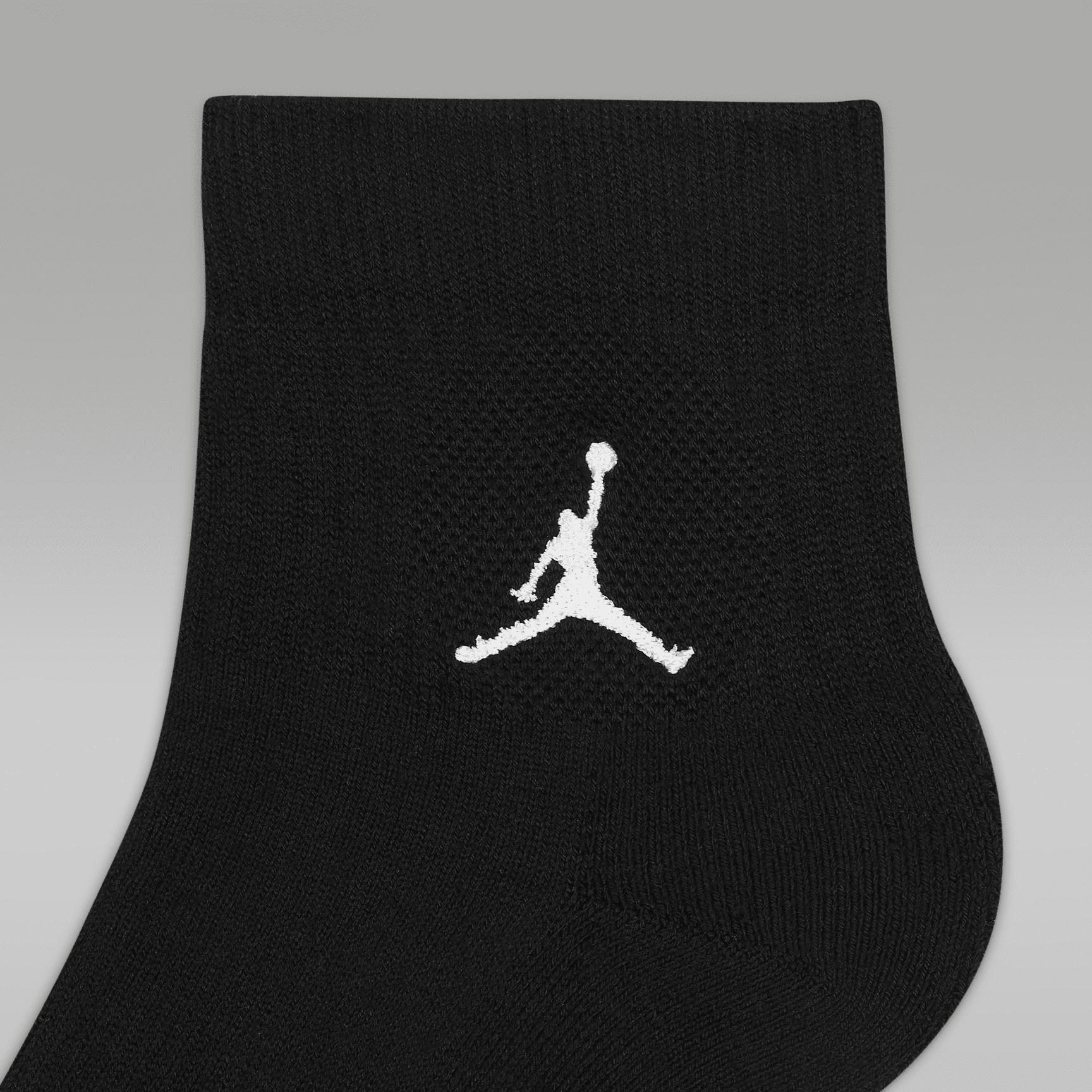 Jordan Everyday Ankle Socks (3 Pairs) Product Image