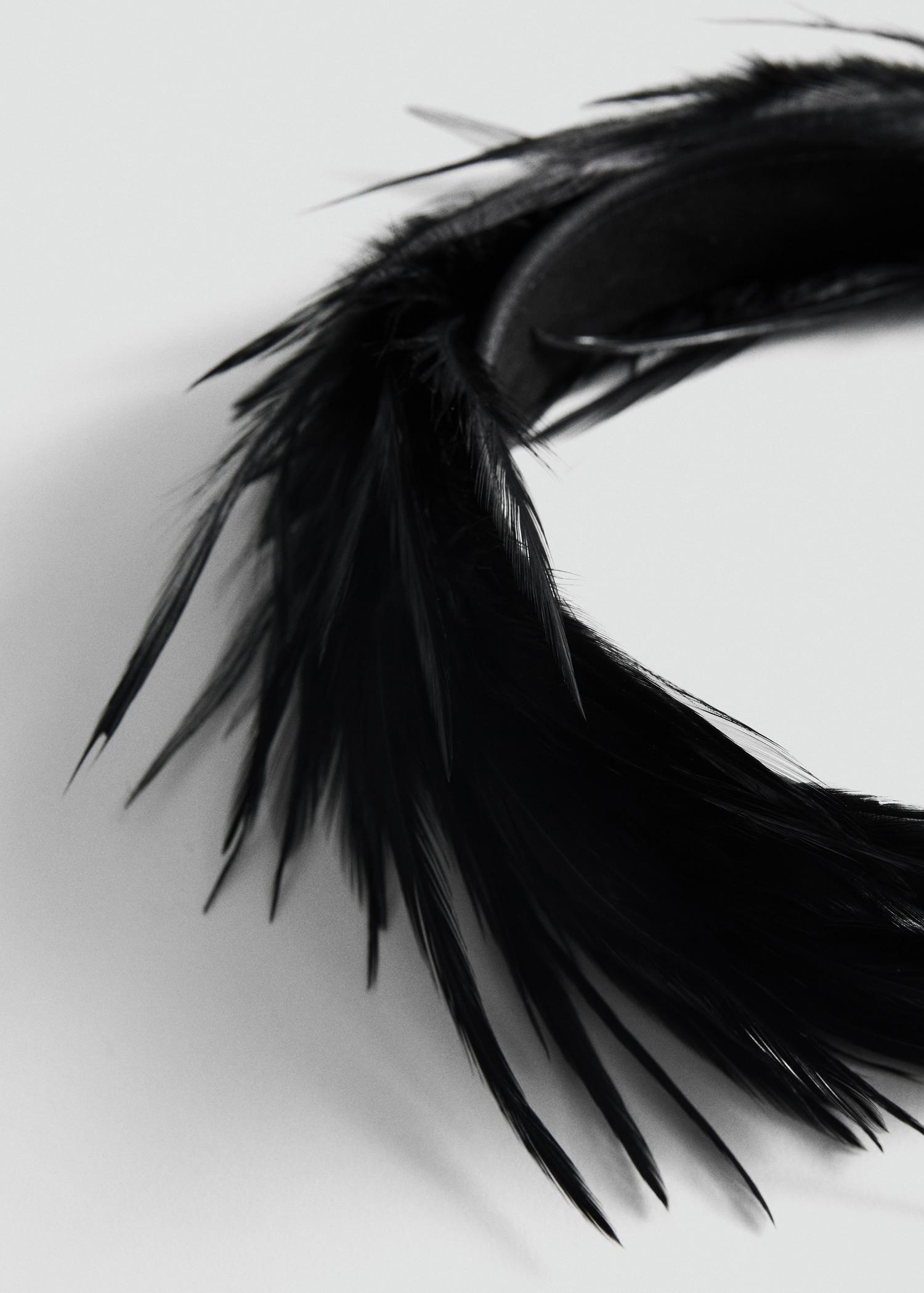 Feather hairband - Women | MANGO USA Product Image