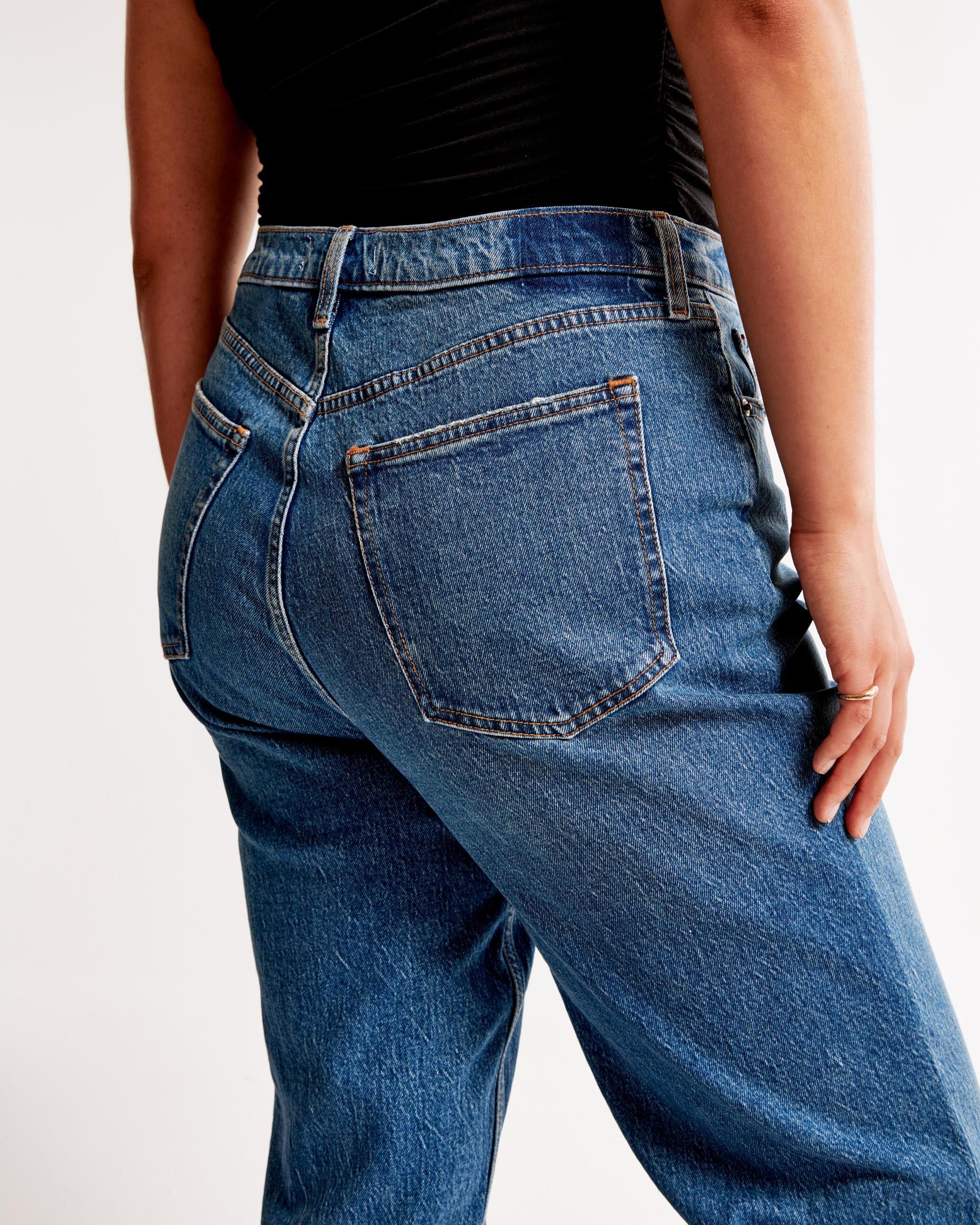 Curve Love Ultra High Rise 90s Straight Jean Product Image