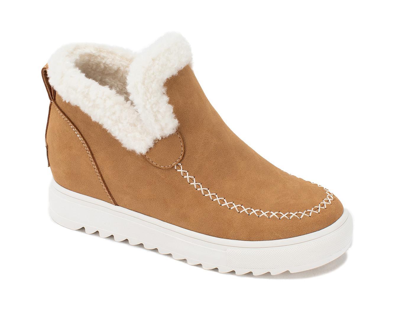 Women's Yellow Box Moritz Shearling Wedge Boots Product Image