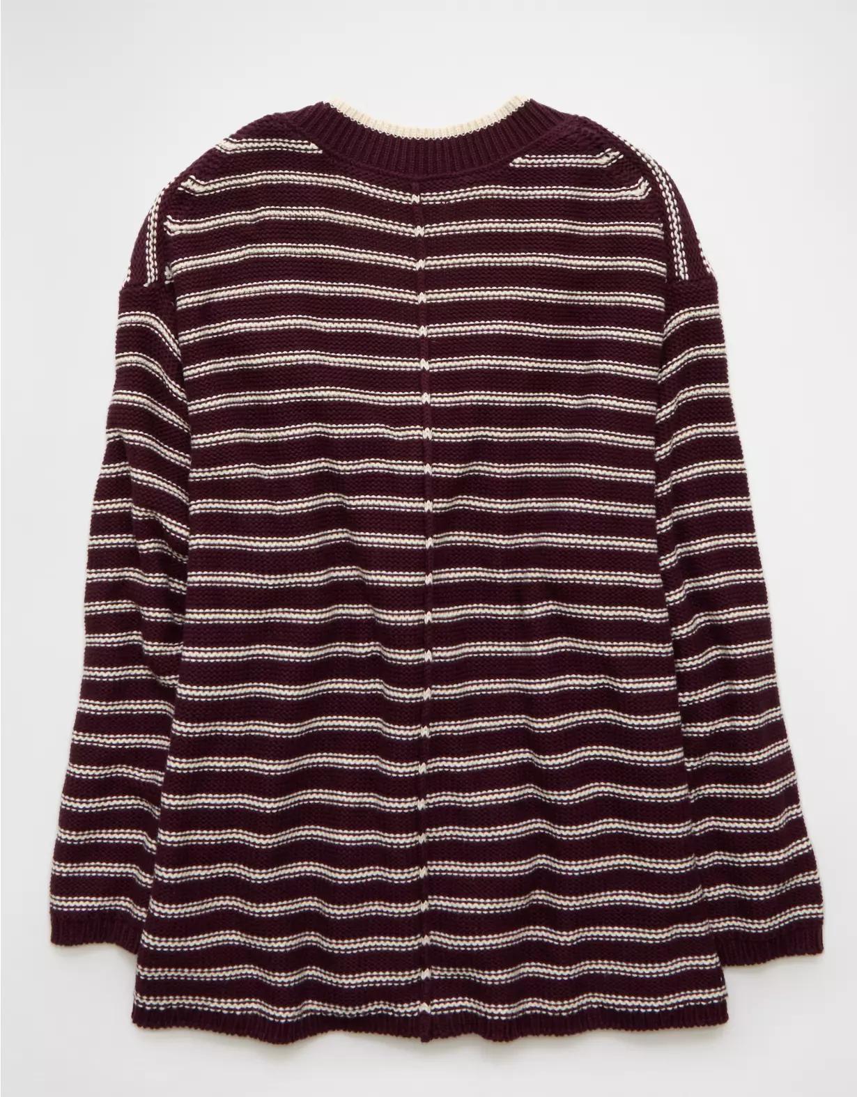 AE Big Hug V-Neck Sweater Product Image