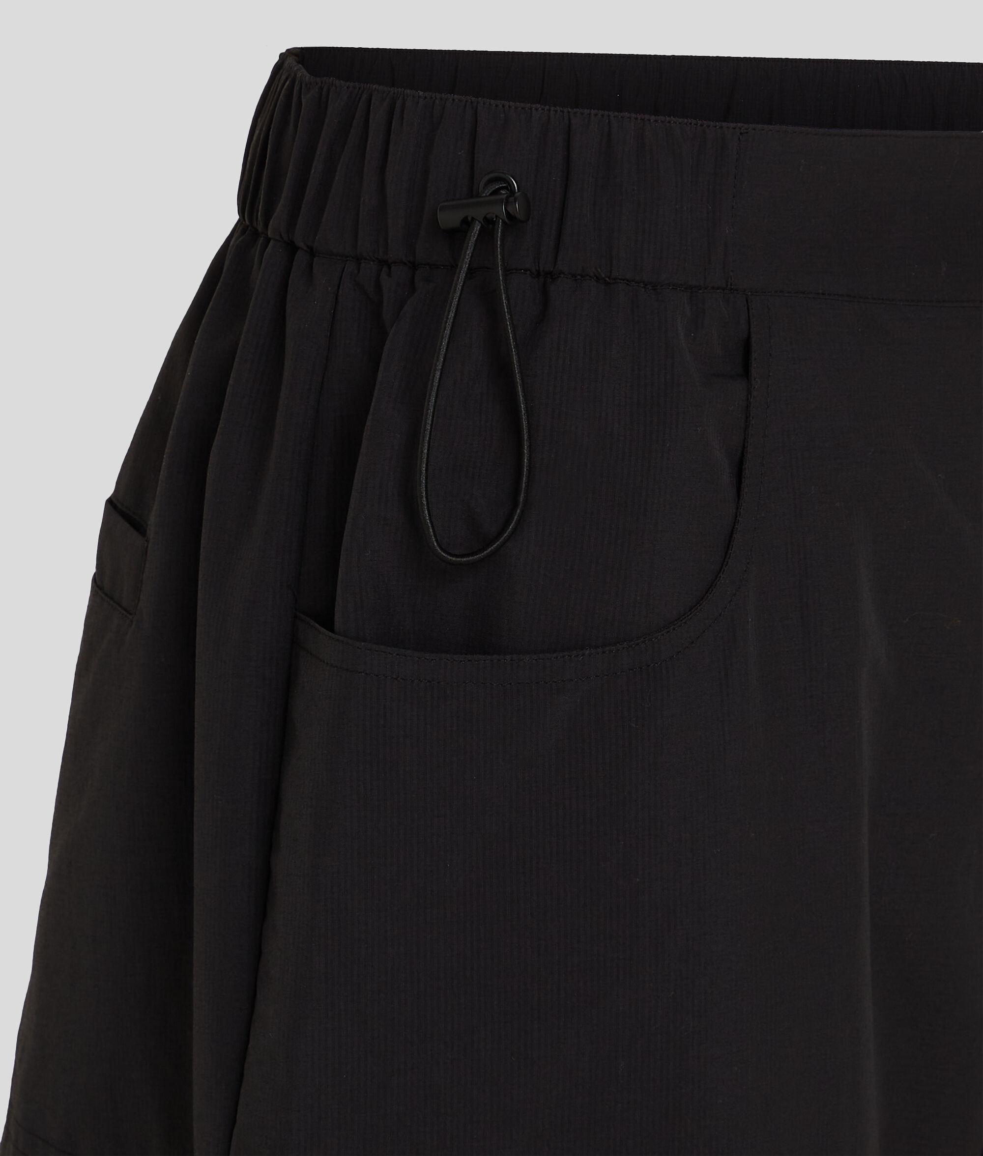 CARGO PANTS Product Image