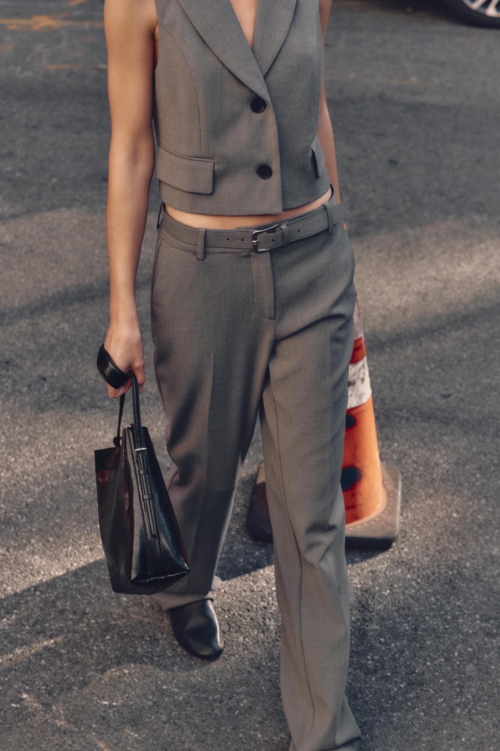 FLAP POCKET VEST Product Image