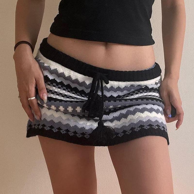 Low Waist Striped Knit Mini Skirt Product Image
