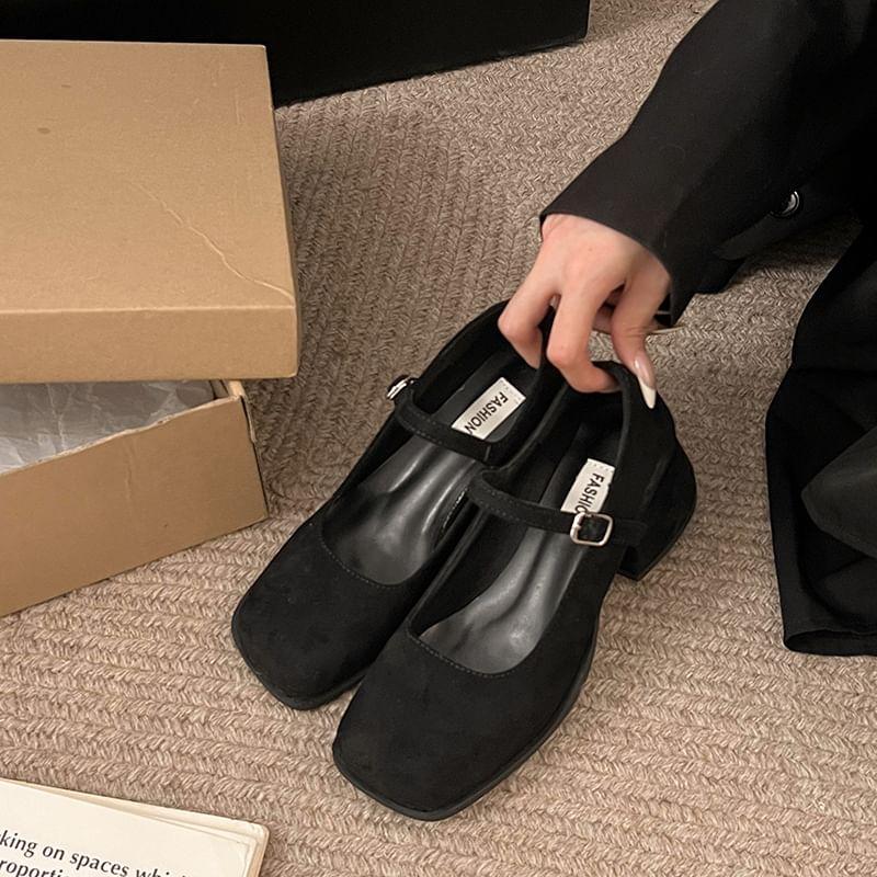 Square-Toe Chunky Heel Mary Jane Shoes Product Image