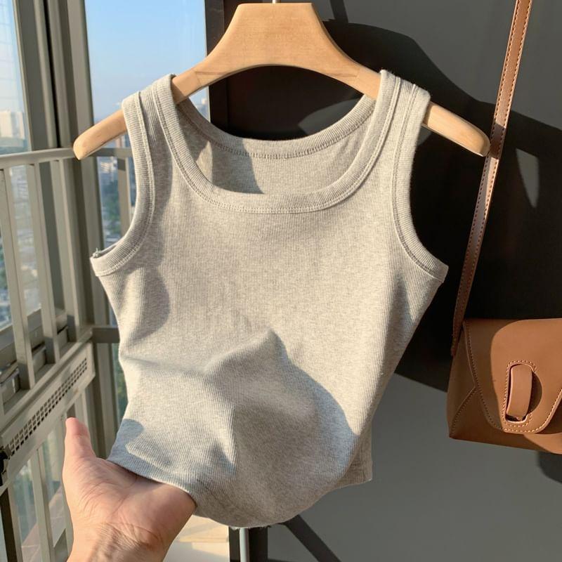 Scoop Neck Ribbed Tank Top Product Image