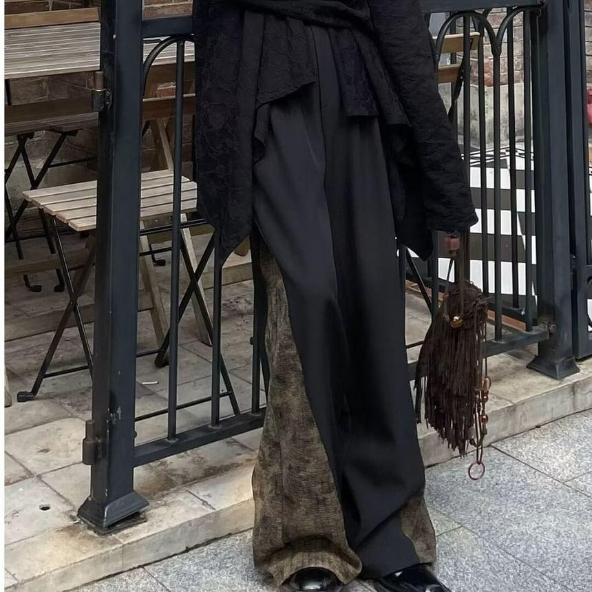 Mid Rise Patterned Wide Leg Pants Product Image