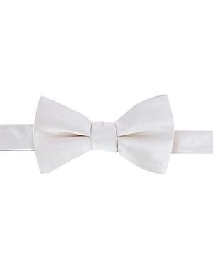 Trafalgar Sutton Pre Tied Bow Tie Product Image