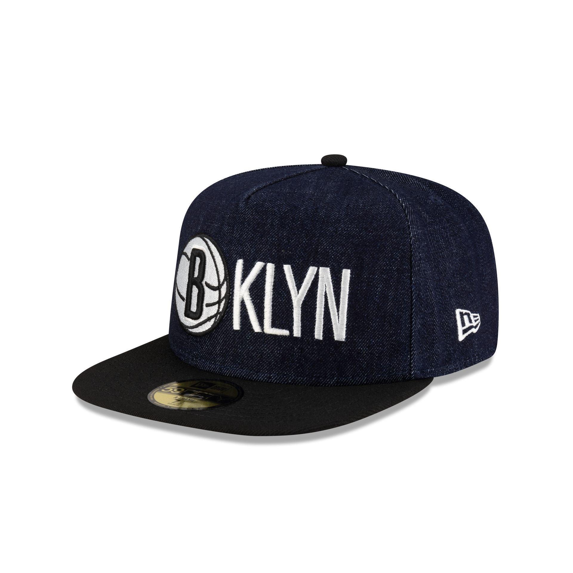Los Angeles Lakers Circle Patch 9SEVENTY Stretch-Snap Hat Male Product Image