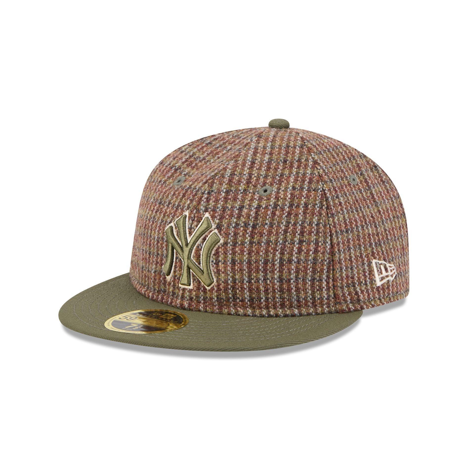Cleveland Guardians Hall of Fame 2025 Retro Crown 9FIFTY Snapback Hat Male Product Image