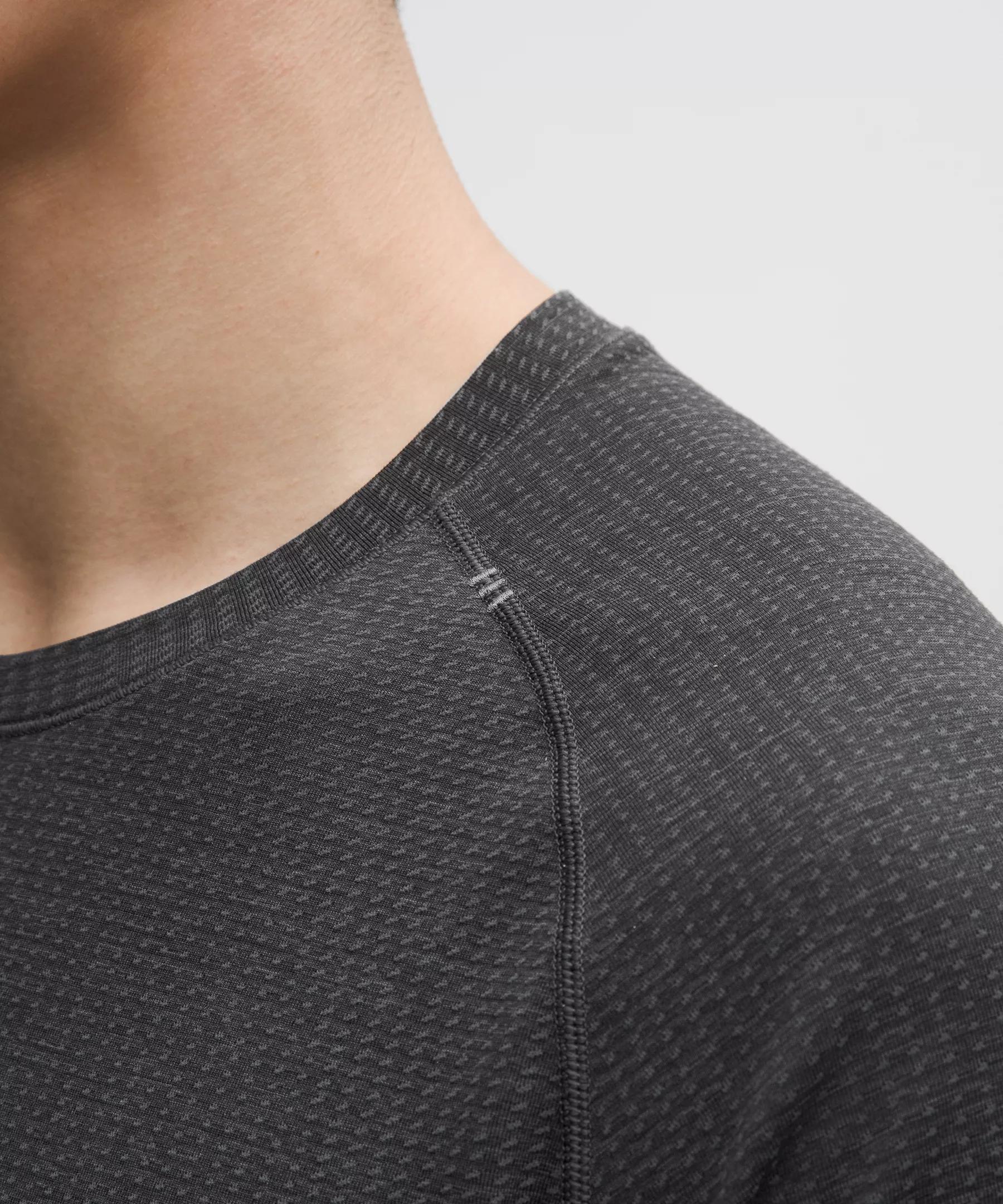 Metal Vent Tech Short-Sleeve Shirt Product Image
