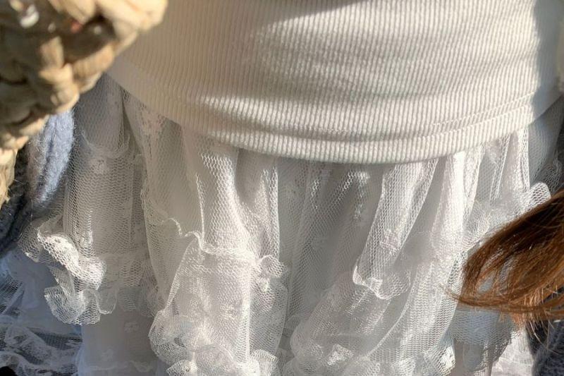 High Waist Plain Frill Lace Mini A-Line Skirt Product Image