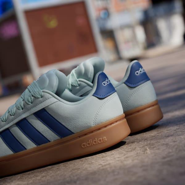 Grand Court Alpha Shoes Product Image