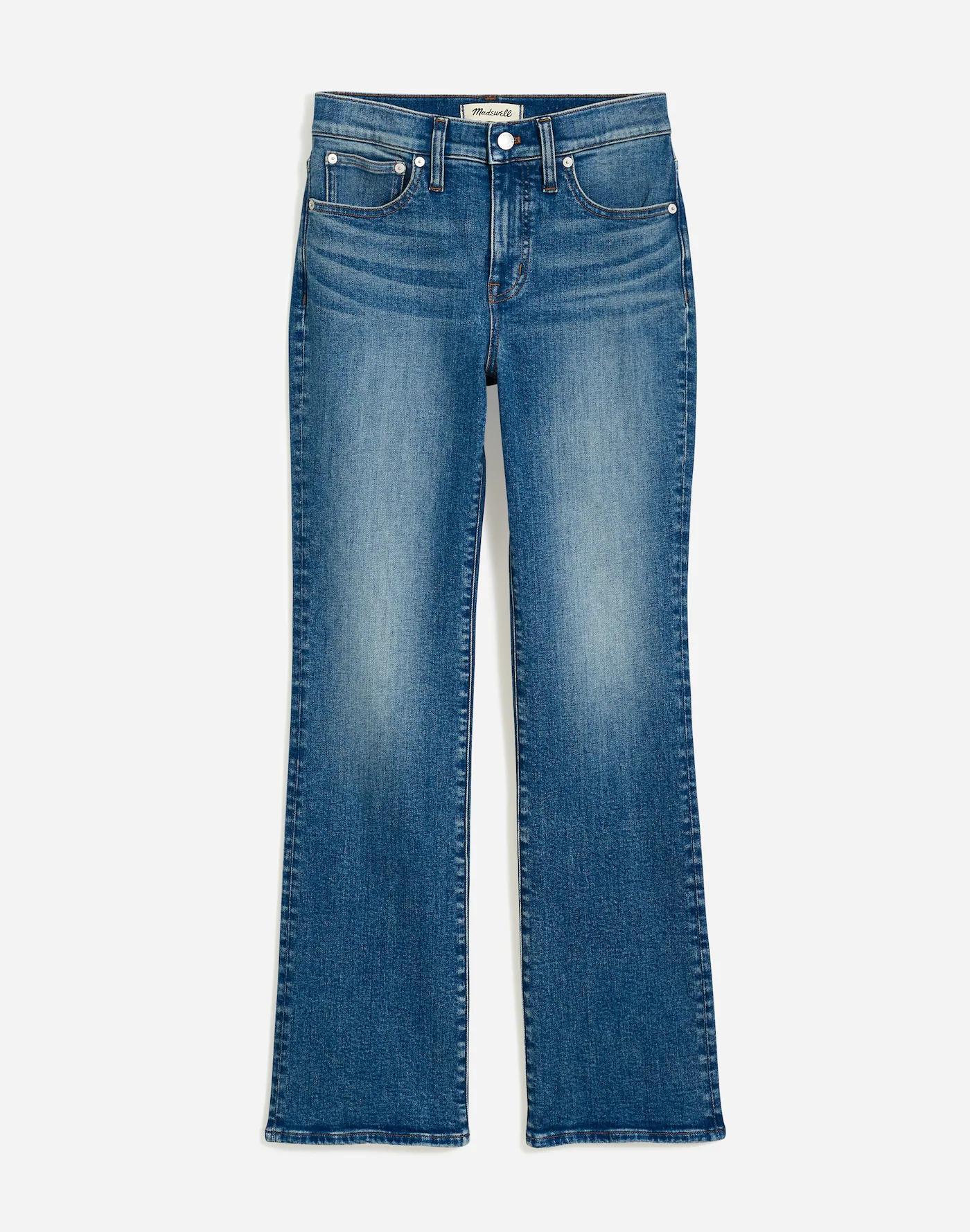 Plus Kick Out Crop Jeans in Oneida Wash Product Image