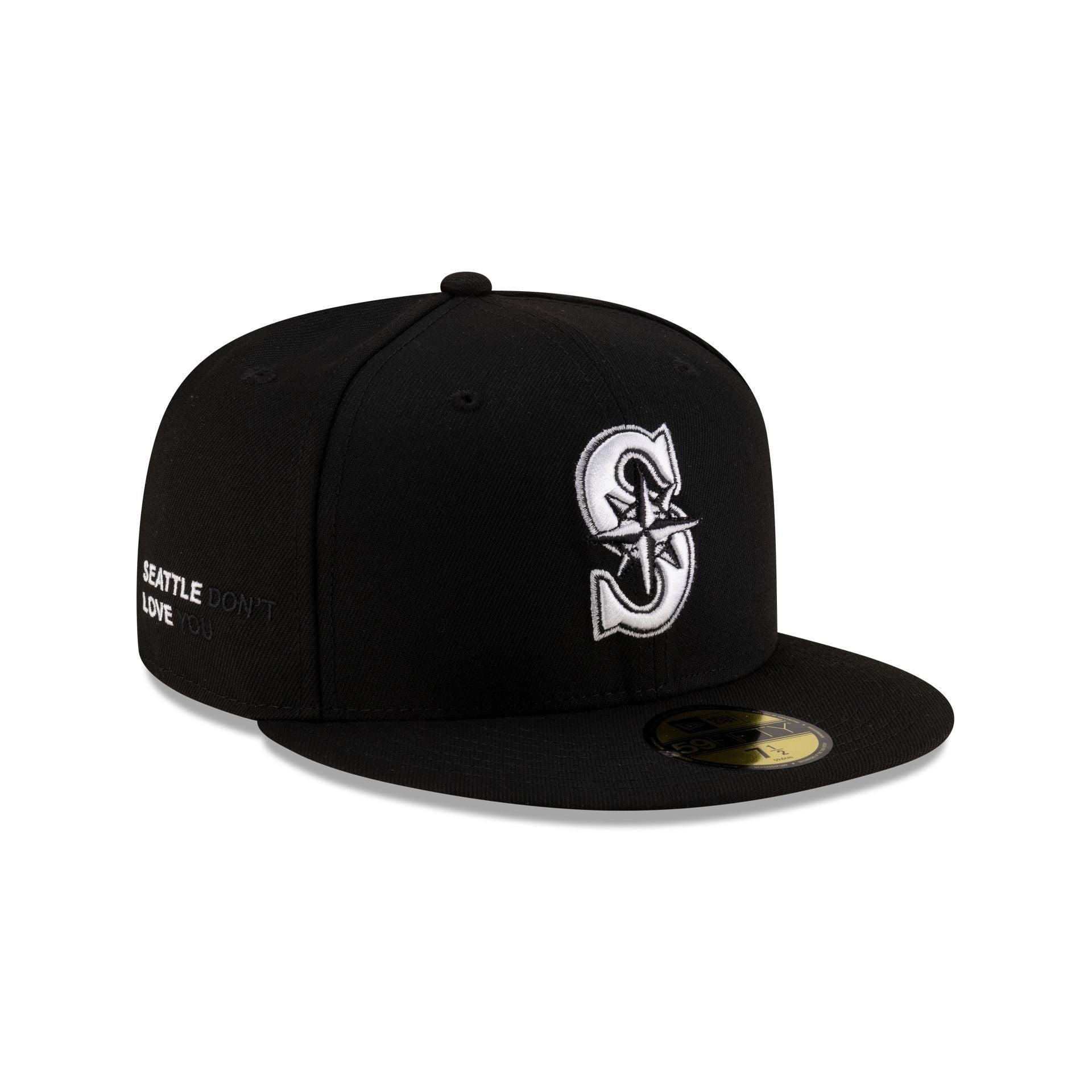 New York Yankees Black and White Basic 59FIFTY Fitted Hat Male Product Image