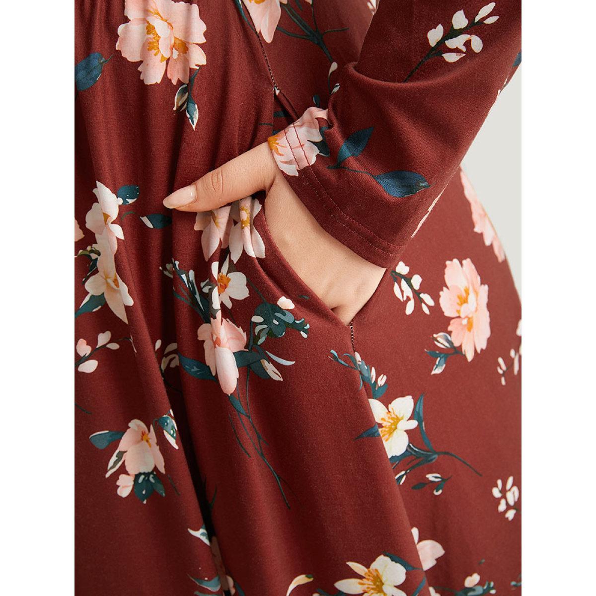 Plus Size Floral Pocket Ruched Elastic Waist Dress Burgundy Women Casual Gathered V-neck Long Sleeve Curvy Midi Dress BloomChic 30/6X Product Image