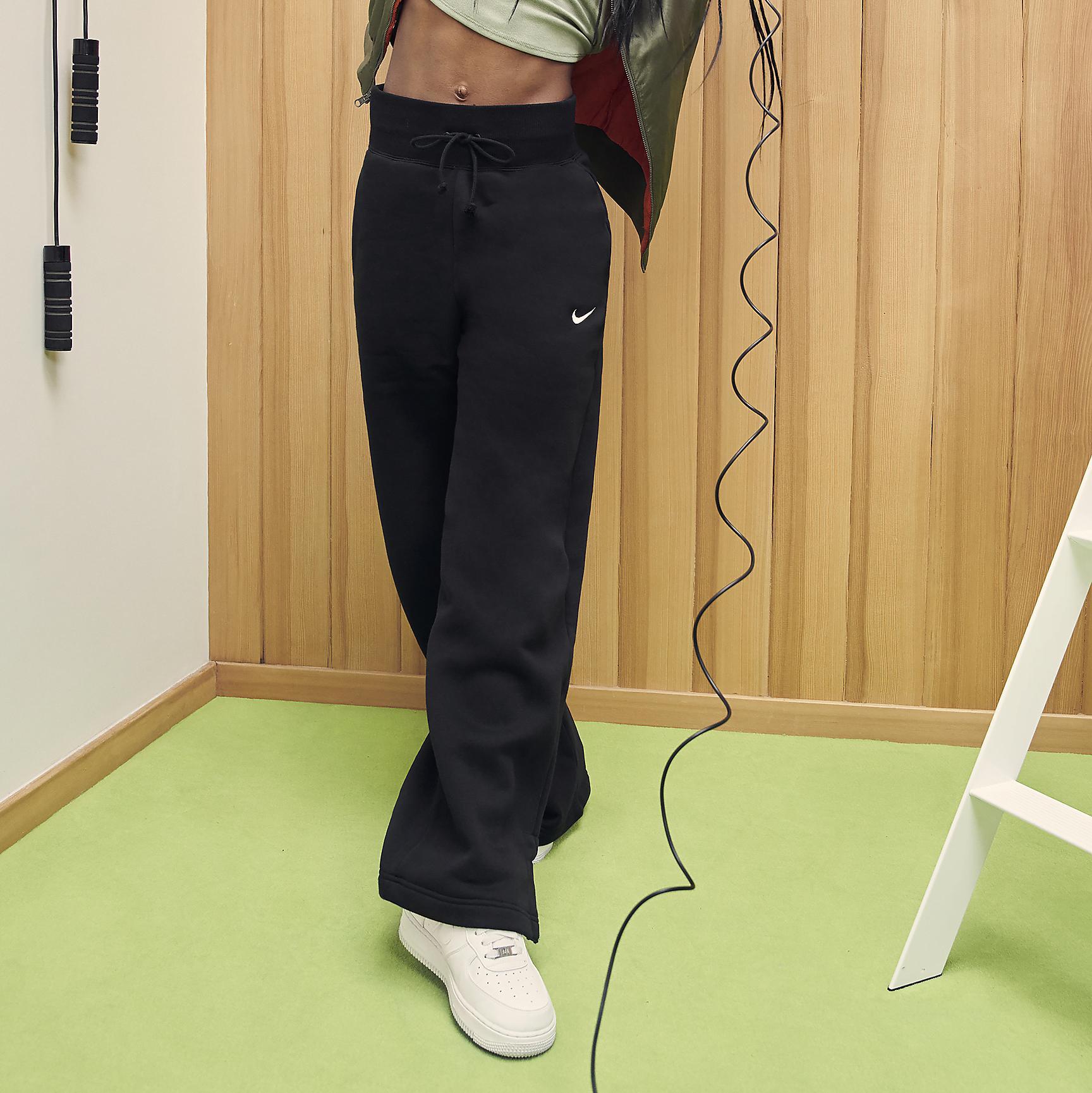 Nike Womens Sportswear Phoenix Fleece High-Waisted Wide-Leg Sweatpants Product Image