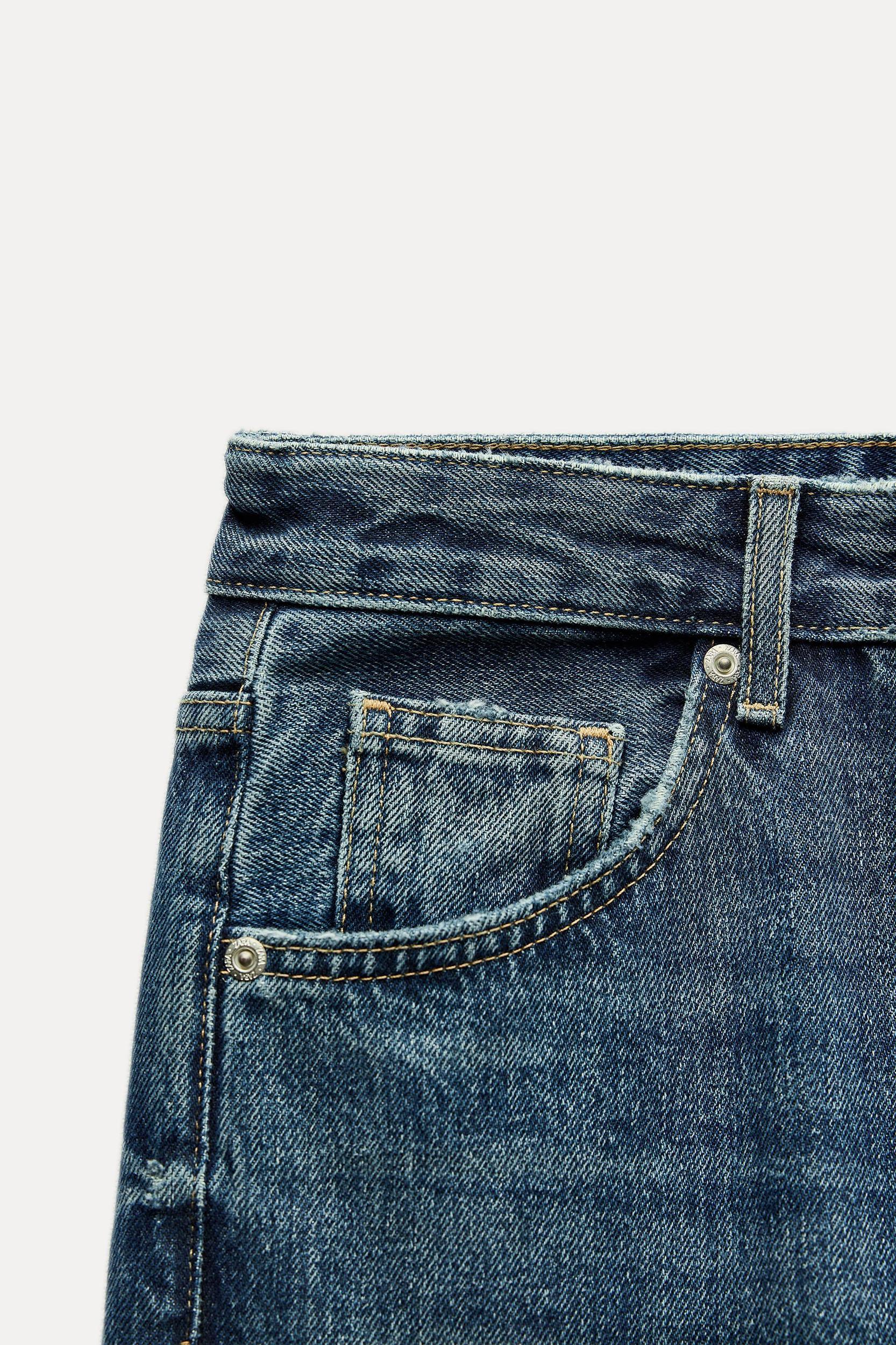 MID WAIST TRF CURVED LEG BALLOON JEANS Product Image