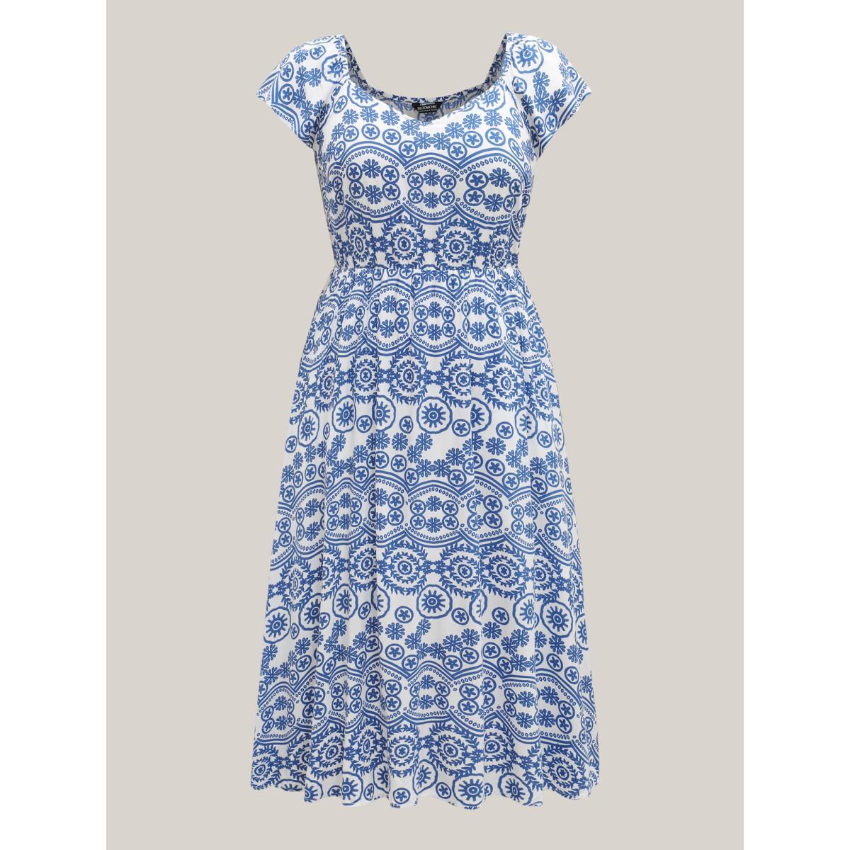 Plus Size Geometric Print Pockets Flowy Midi Dress DarkBlue Women Heart neckline Cap Sleeve Curvy BloomChic 26/4X Product Image