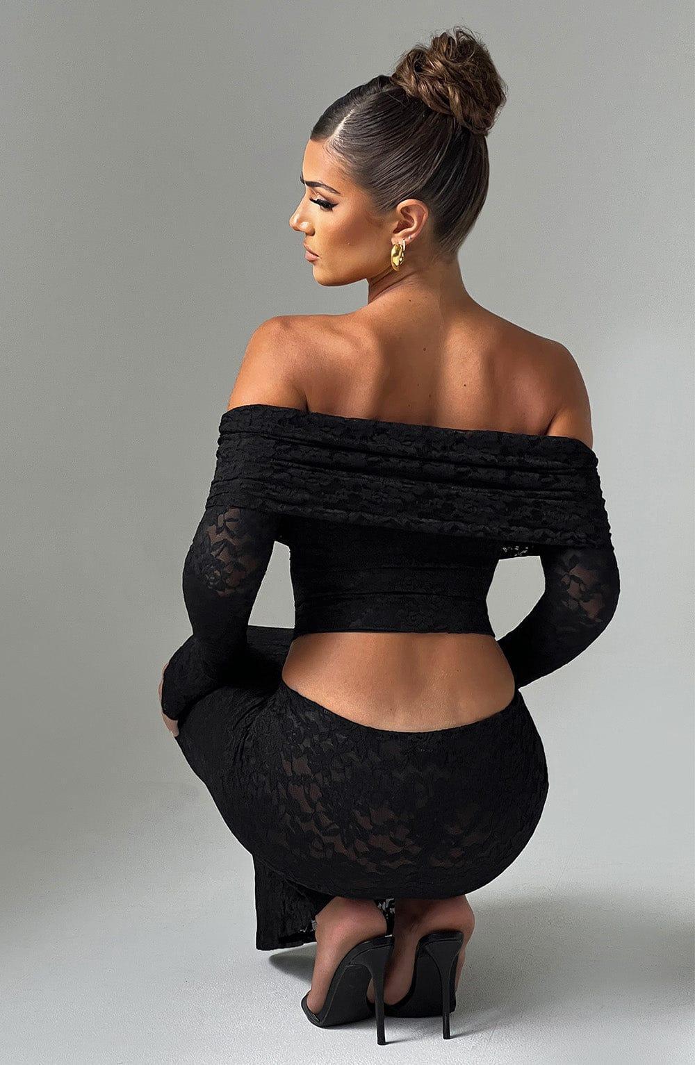 Blanca Top - Black Product Image
