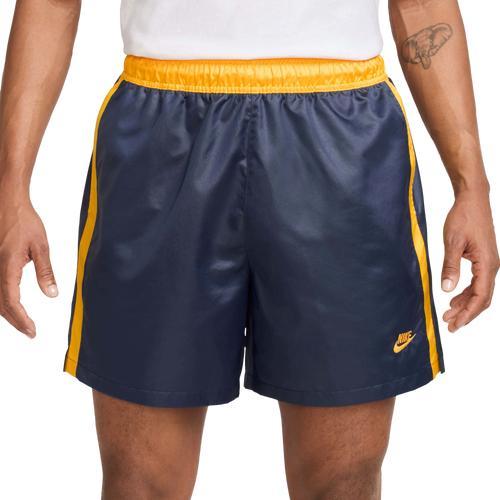 Nike Sportswear Club Men's Flow Football Shorts Product Image