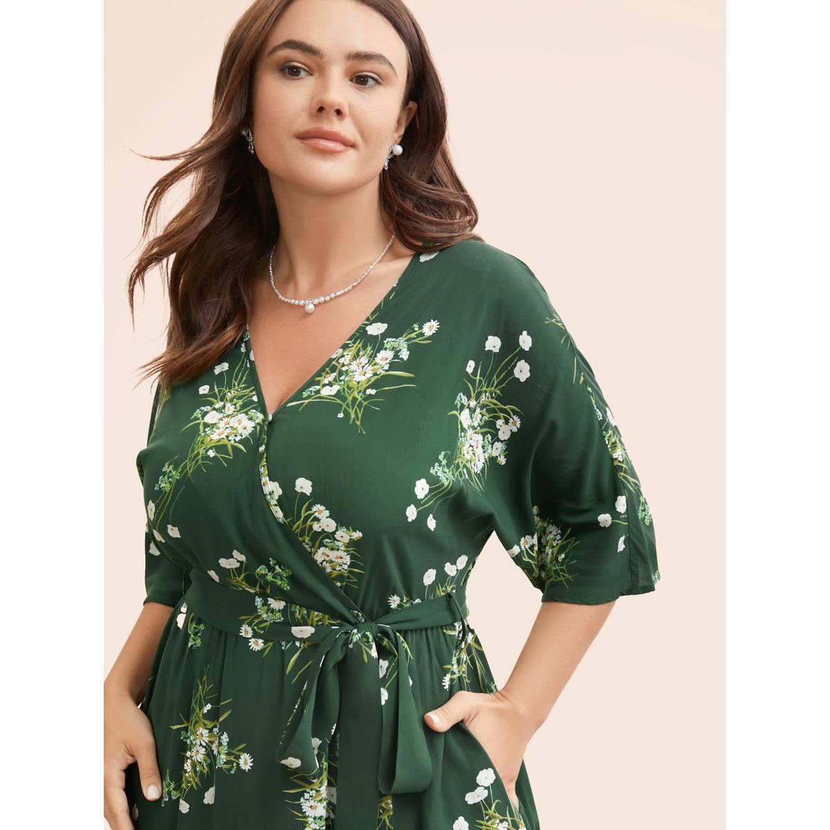 Plus Size Floral Overlap Collar Split Hem Dress Emerald Women Elegant Belted Overlap Collar Half Sleeve Curvy BloomChic 26/4X Product Image