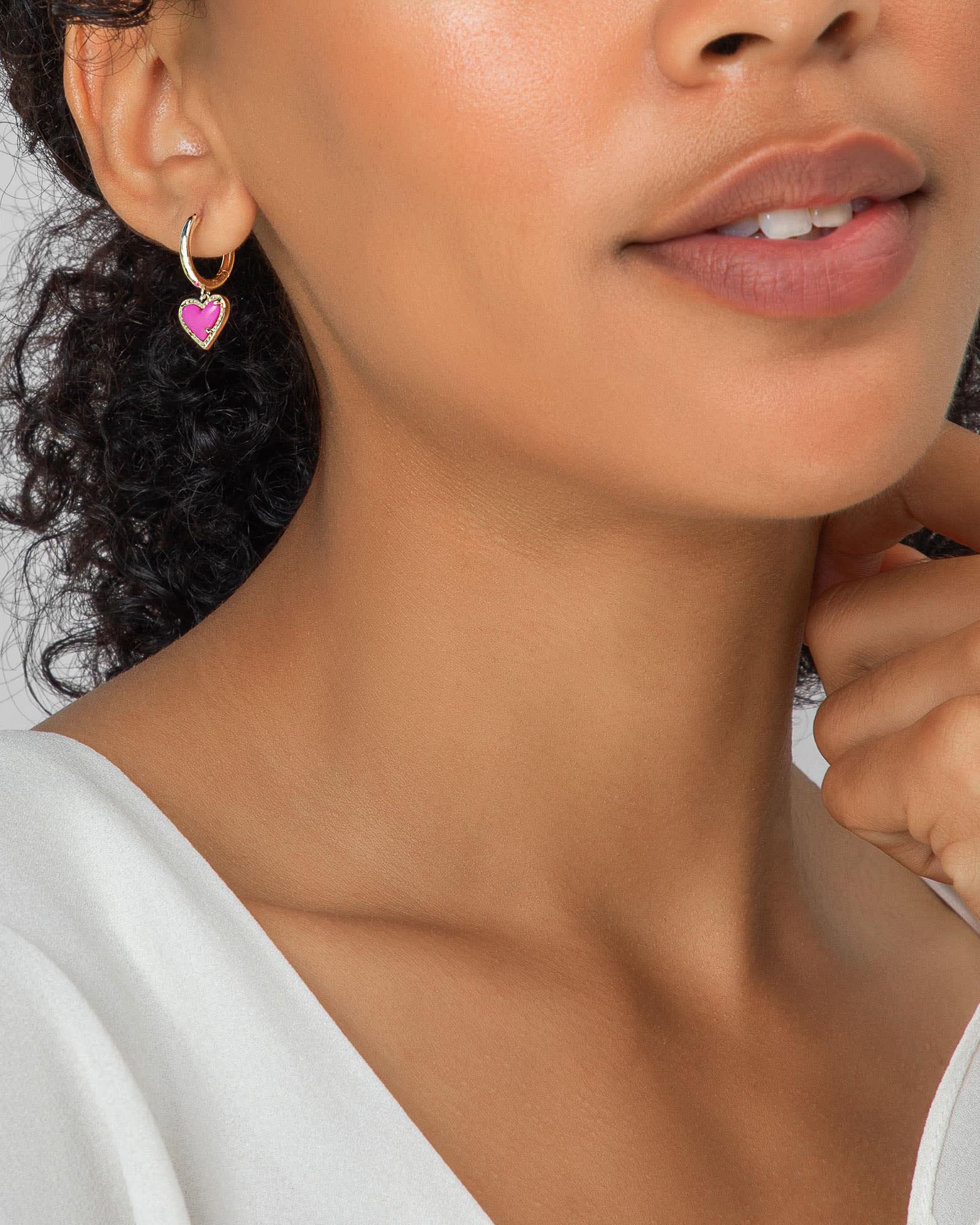 Ari Heart Gold Huggie Earrings Neon Pink Magnesite Product Image