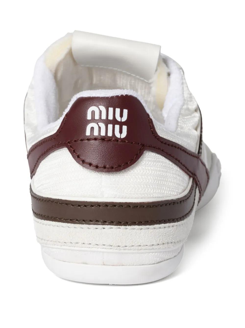 Gymnasium sneakers  Product Image
