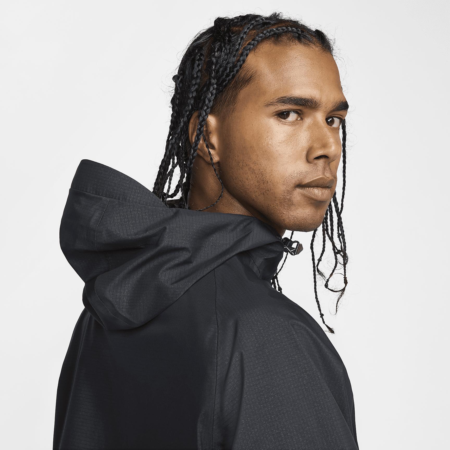 Nike Men's Cosmic Peaks Storm-FIT ADV Running Jacket Product Image