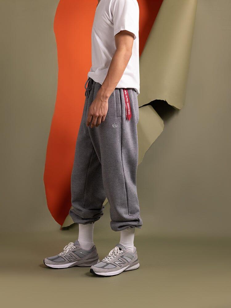 ESSENTIAL SWEATPANTS - COYOTE BROWN Product Image