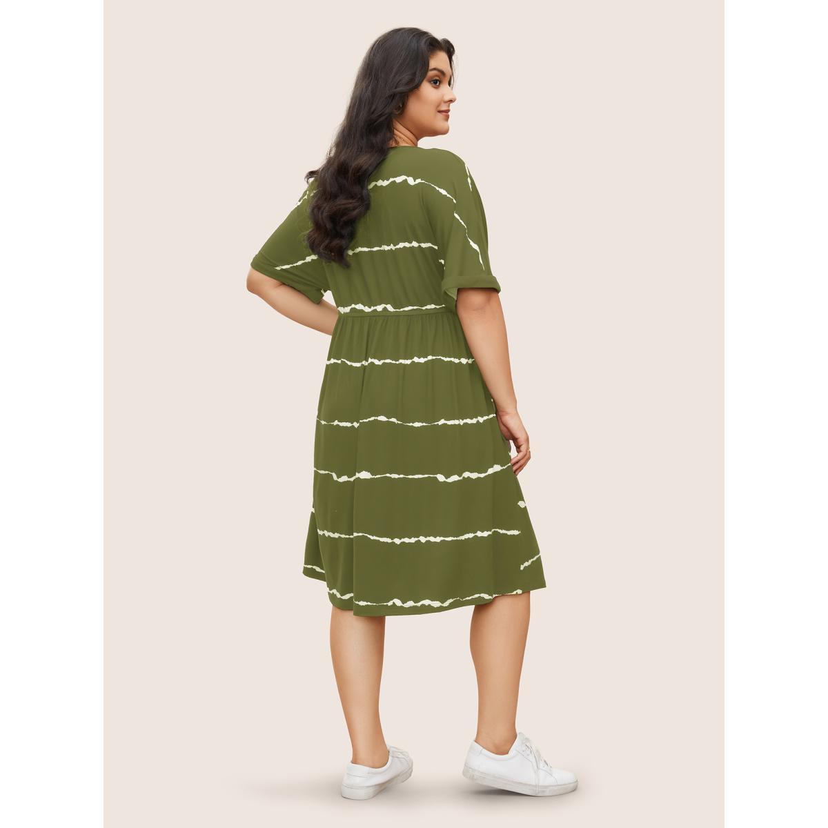 Plus Size Tie Dye Roll Dolman Sleeve Pocket Gathered Knot Striped Dress Moss Women Casual Non V-neck Short sleeve Curvy Midi Dress BloomChic 18-20/2X Product Image