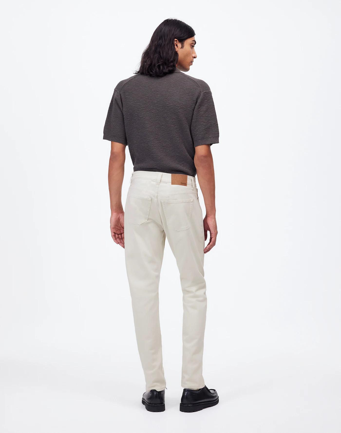 The Athletic Allday Slim Pant Product Image
