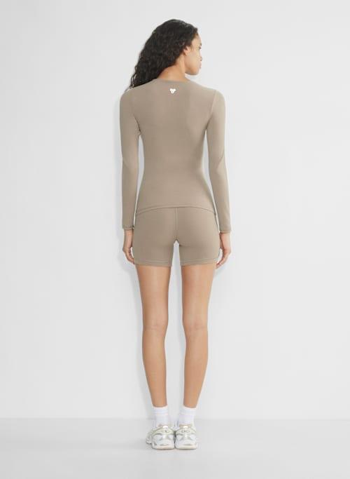 butter new essential longsleeve Product Image