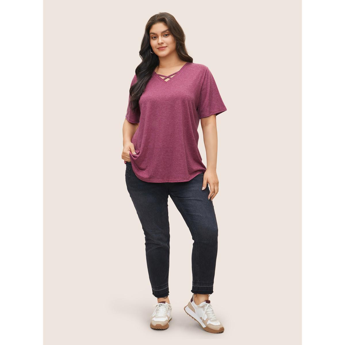 Plus Size Solid Crisscross Neck Contrast Stitch T-shirt RedViolet Women Casual Plain V-neck Everyday T-shirts BloomChic 12/L Product Image