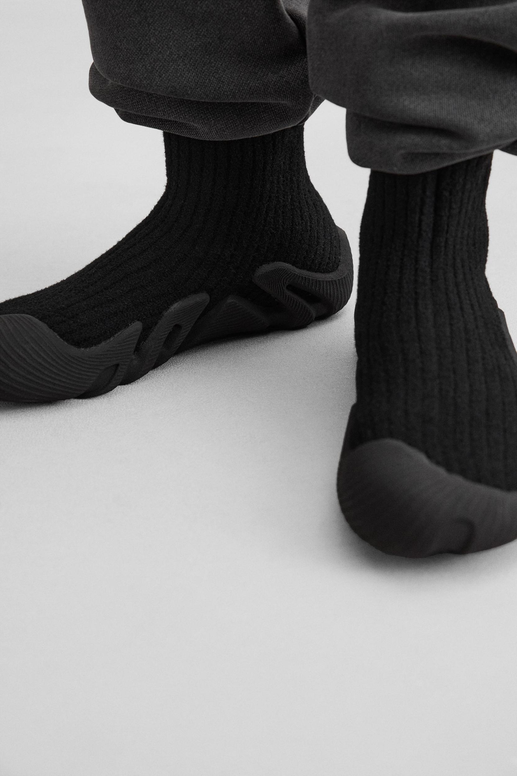 FABRIC HIGH-TOP SNEAKERS Product Image