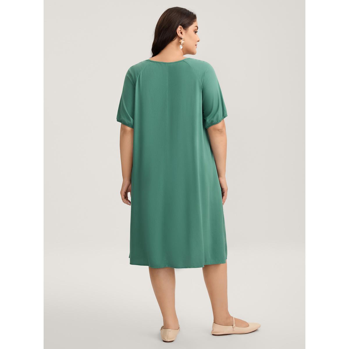 Plus Size Rayon Neck-Tie Pleated Midi Dress Teal Women Notched collar Short sleeve Curvy BloomChic 28/5X Product Image