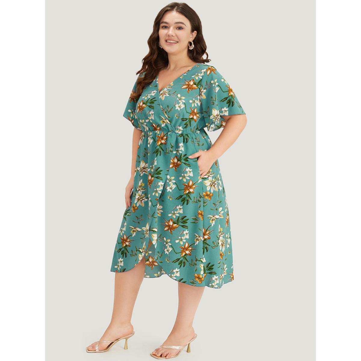 Plus Size Floral Print :Pocket Ruffles Pocket Wrap Hem Dress Emerald Women Elegant Printed V-neck Short sleeve Curvy Midi Dress BloomChic 12/L Product Image